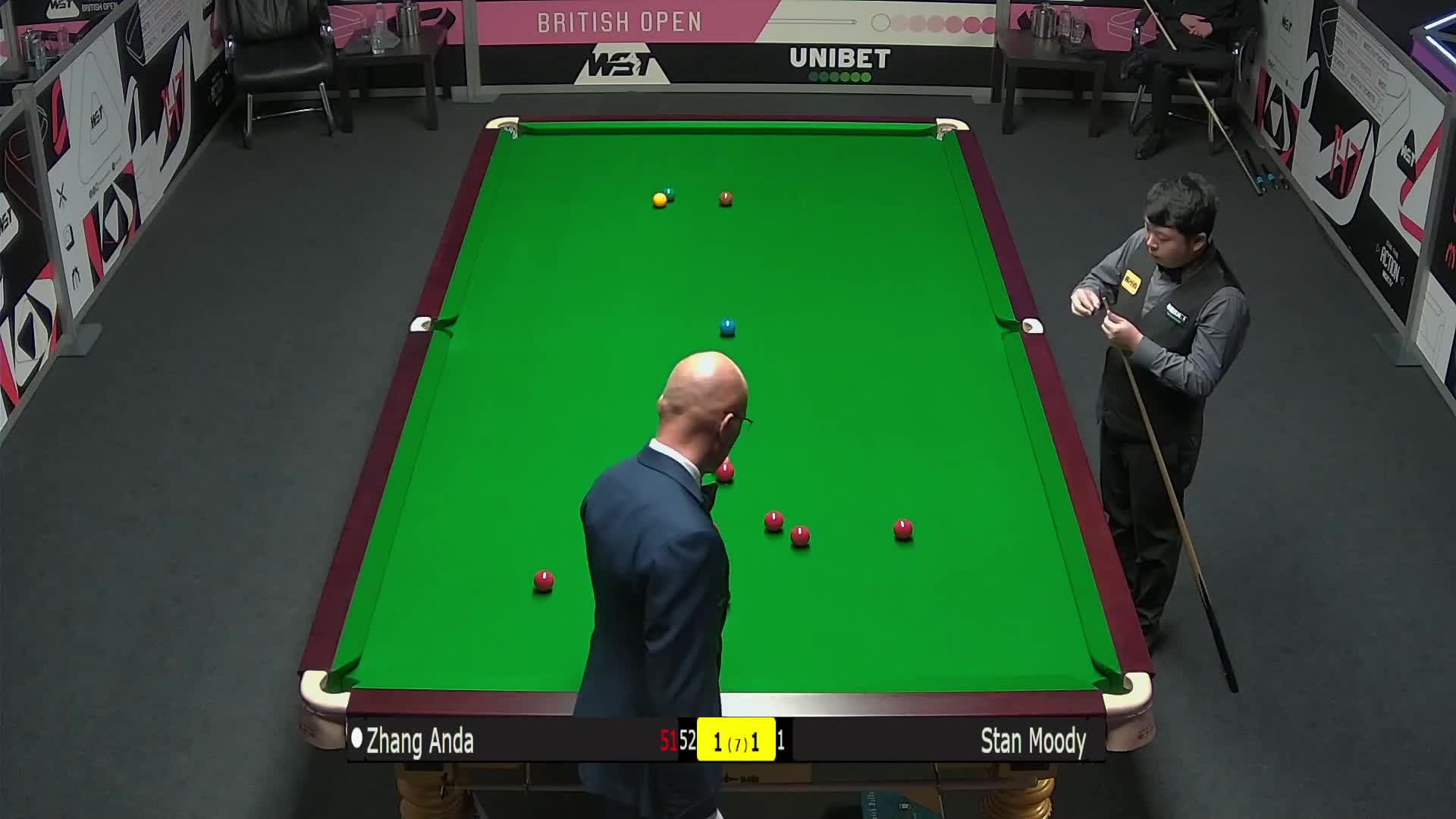 通过她的故 通过她的故