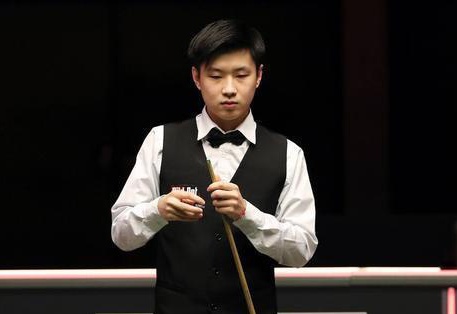 队员间甚至 队员间甚至