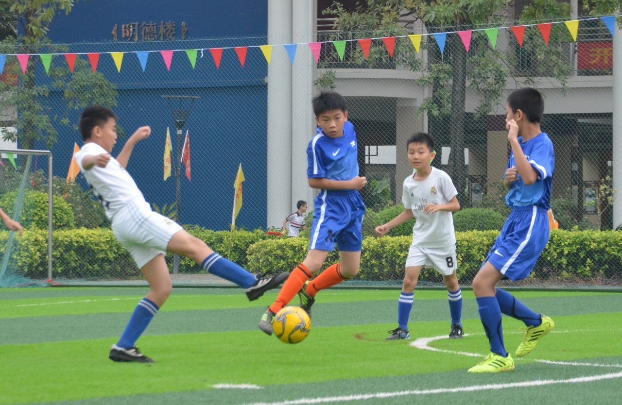 很多参赛队 很多参赛队